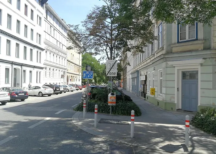 Vienna Gold Apartments - Contactless Check In