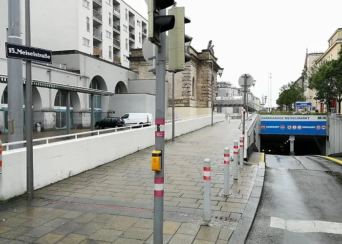 Vienna Gold Apartments - Contactless Check In