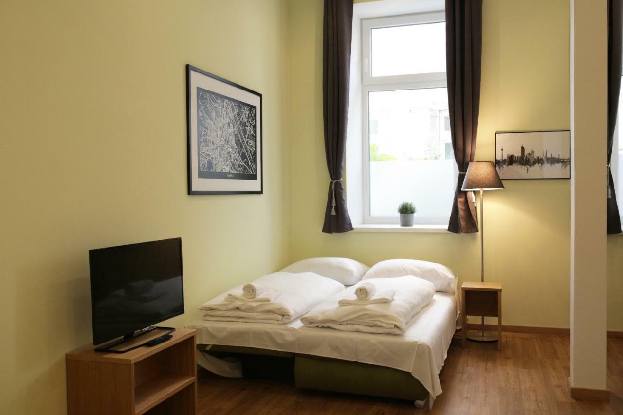 Apartment Gold - Contactless Check In