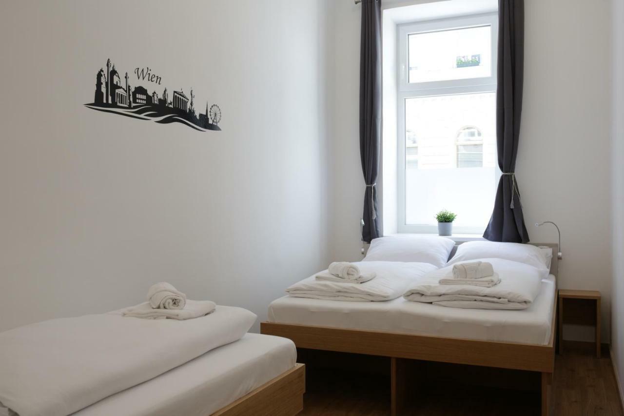 Gold - Contactless Check In Apartment *